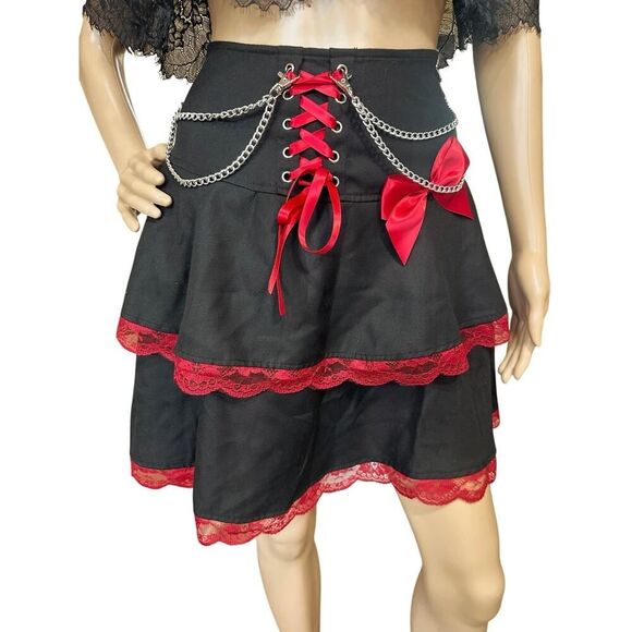 NWT Hot Topic Tiered Lace Chain Mini Skirt SZ Large Steampunk Gothic Whimsigoth - Picture 2 of 12
